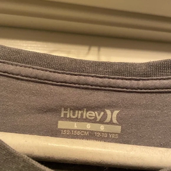 EUC. Brand: Hurley. Size: Big Boys L. Color: grey - Picture 3 of 4